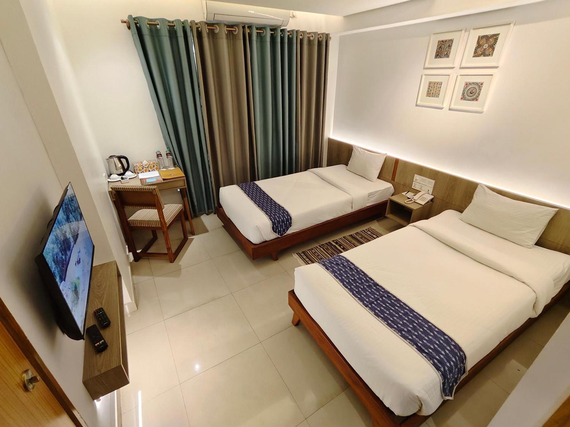 Hotel Nandini Dhaka Esterno foto