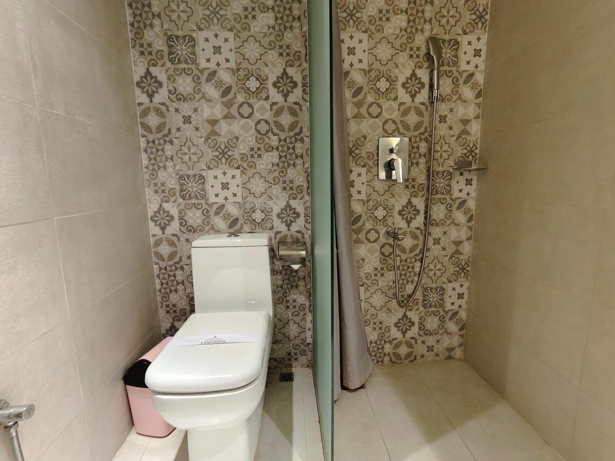 Hotel Nandini Dhaka Esterno foto