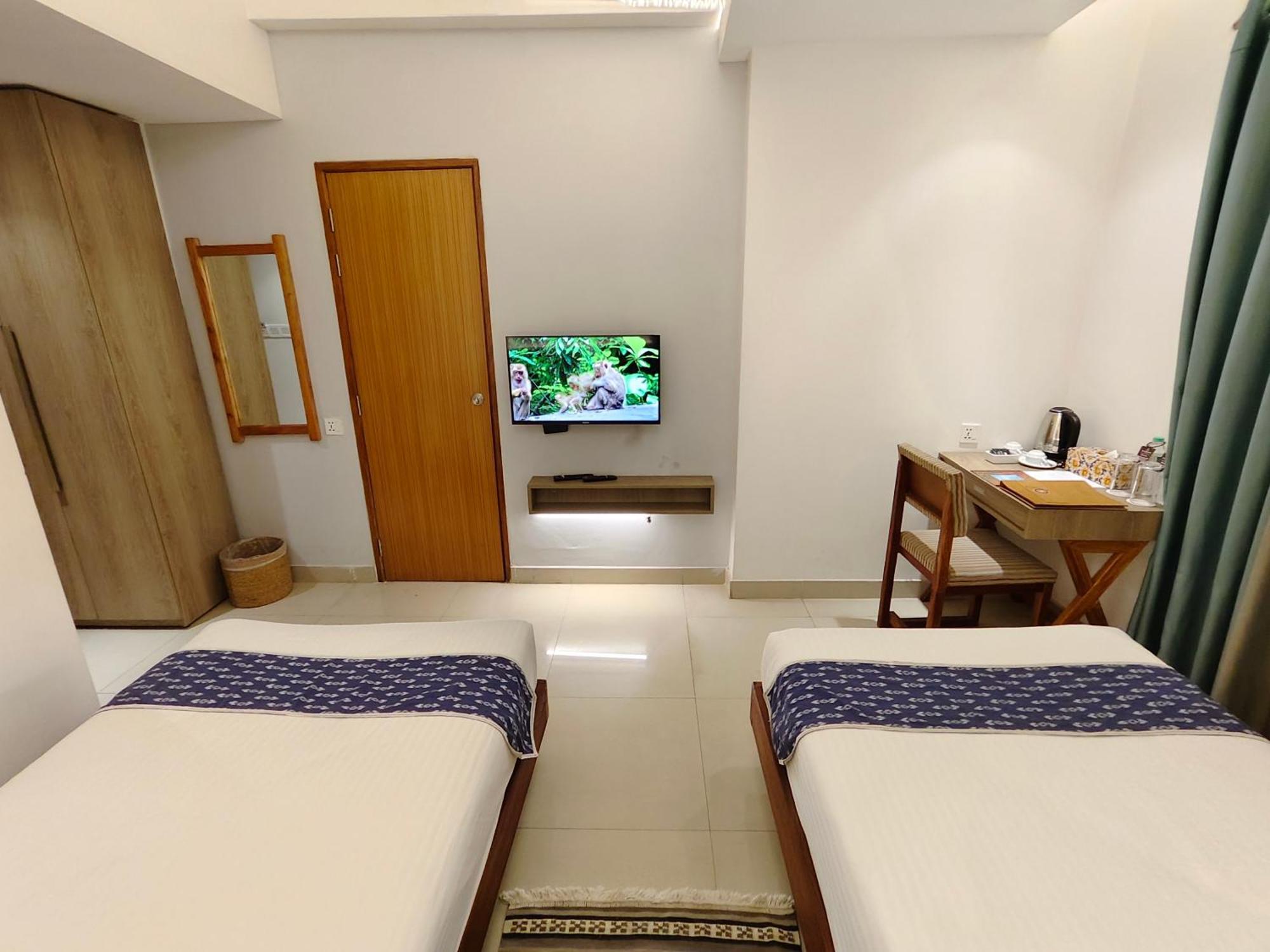 Hotel Nandini Dhaka Esterno foto