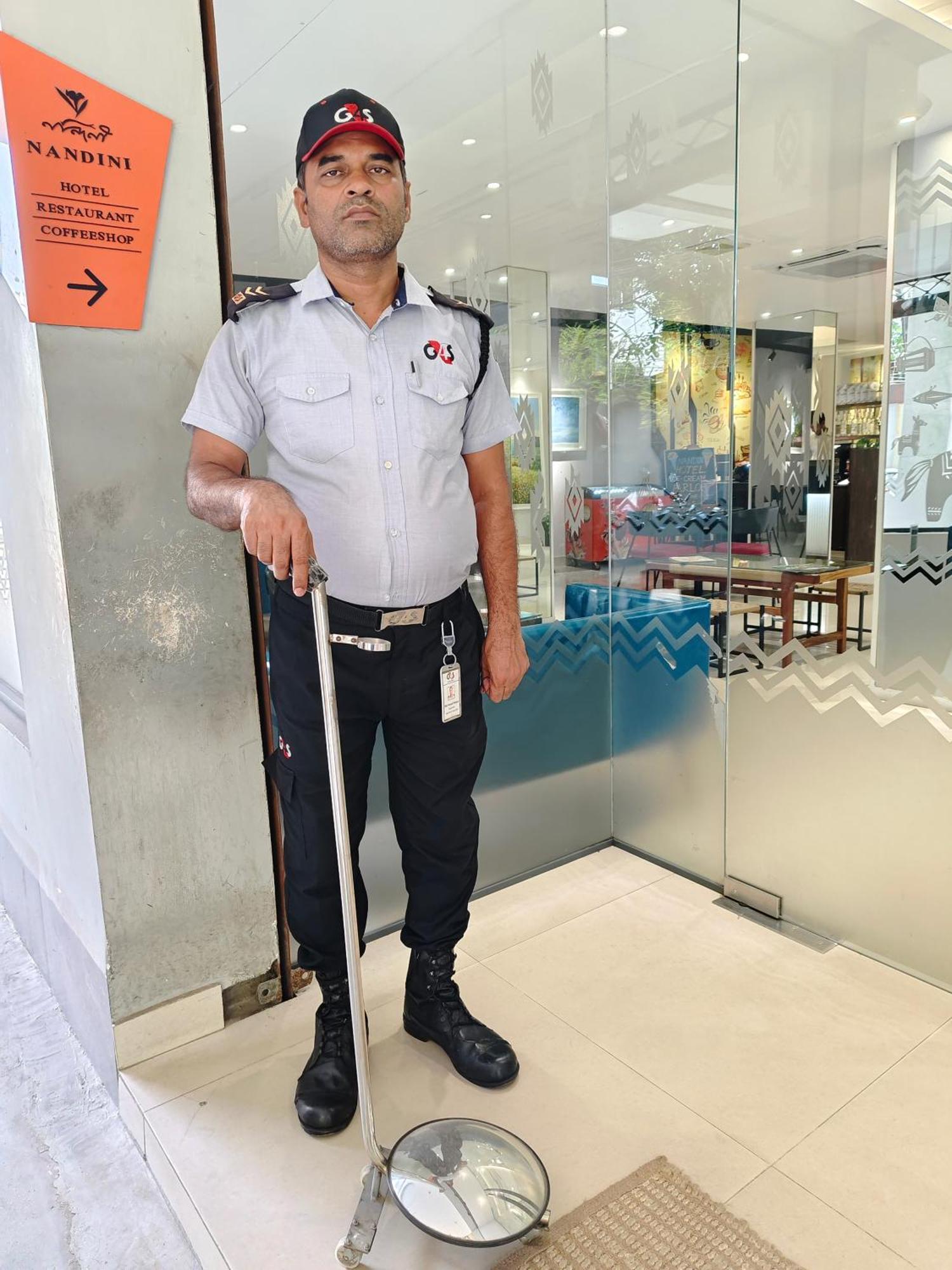Hotel Nandini Dhaka Esterno foto